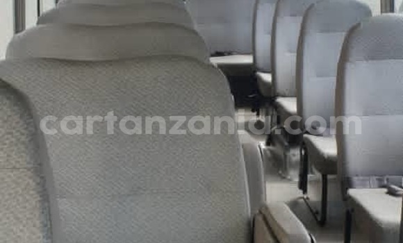 Nunua Ilio tumika Mitsubishi Xpander Nyeupe Gari ndani ya Dar es Salaam nchini Dar es Salaam Nunua Ilio tumika Mitsubishi Xpander Nyeupe Gari ndani ya Dar es Salaam nchini Dar es Salaam