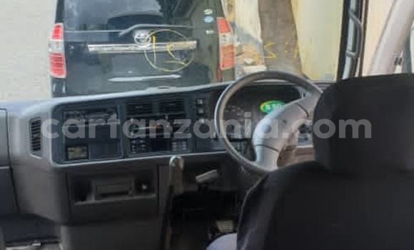 Nunua Ilio tumika Mitsubishi Xpander Nyeupe Gari ndani ya Dar es Salaam nchini Dar es Salaam Nunua Ilio tumika Mitsubishi Xpander Nyeupe Gari ndani ya Dar es Salaam nchini Dar es Salaam