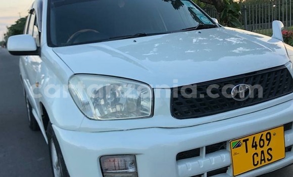 Nunua Ilio tumika Toyota RAV4 Nyeupe Gari ndani ya Dar es Salaam nchini Dar es Salaam Nunua Ilio tumika Toyota RAV4 Nyeupe Gari ndani ya Dar es Salaam nchini Dar es Salaam