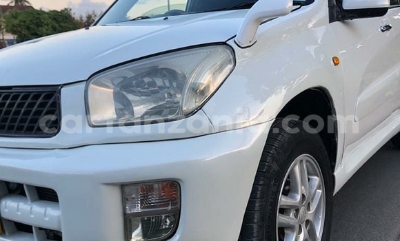 Nunua Ilio tumika Toyota RAV4 Nyeupe Gari ndani ya Dar es Salaam nchini Dar es Salaam Nunua Ilio tumika Toyota RAV4 Nyeupe Gari ndani ya Dar es Salaam nchini Dar es Salaam