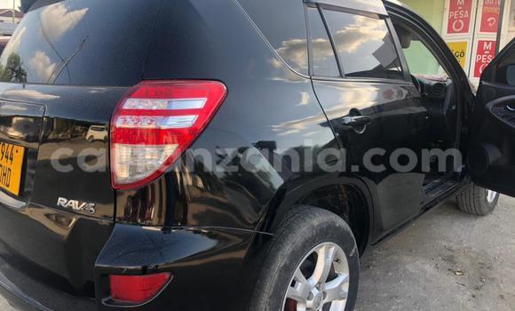 Nunua Ilio tumika Toyota Vanguard Nyeusi Gari ndani ya Dar es Salaam nchini Dar es Salaam Nunua Ilio tumika Toyota Vanguard Nyeusi Gari ndani ya Dar es Salaam nchini Dar es Salaam
