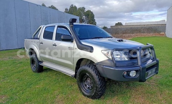 Buy Used Toyota Hilux Black Car in Dar es Salaam in Dar es Salaam Buy Used Toyota Hilux Black Car in Dar es Salaam in Dar es Salaam