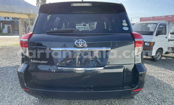 Buy Used Toyota Vanguard Black Car in Dar es Salaam in Dar es Salaam