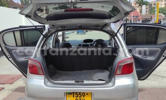 Nunua Ilio tumika Toyota Vitz Fedha Gari ndani ya Dar es Salaam nchini Dar es Salaam Nunua Ilio tumika Toyota Vitz Fedha Gari ndani ya Dar es Salaam nchini Dar es Salaam