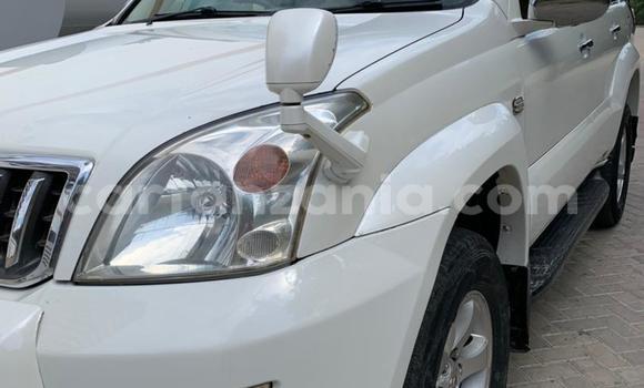 Nunua Ilio tumika Toyota Prado Nyeupe Gari ndani ya Dar es Salaam nchini Dar es Salaam Nunua Ilio tumika Toyota Prado Nyeupe Gari ndani ya Dar es Salaam nchini Dar es Salaam