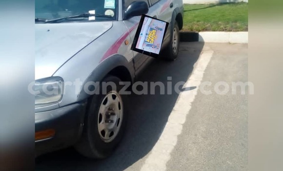 Nunua Ilio tumika Toyota RAV4 Fedha Gari ndani ya Dar es Salaam nchini Dar es Salaam Nunua Ilio tumika Toyota RAV4 Fedha Gari ndani ya Dar es Salaam nchini Dar es Salaam