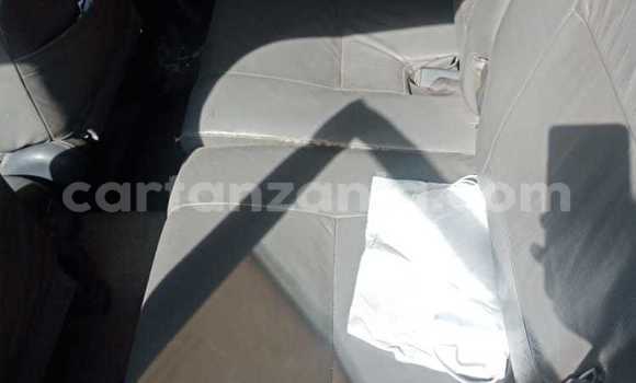 Nunua Ilio tumika Toyota RAV4 Fedha Gari ndani ya Dar es Salaam nchini Dar es Salaam Nunua Ilio tumika Toyota RAV4 Fedha Gari ndani ya Dar es Salaam nchini Dar es Salaam