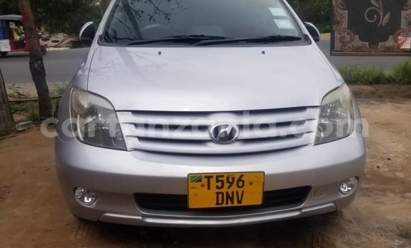 Nunua Ilio tumika Toyota IST Fedha Gari ndani ya Dar es Salaam nchini Dar es Salaam Nunua Ilio tumika Toyota IST Fedha Gari ndani ya Dar es Salaam nchini Dar es Salaam