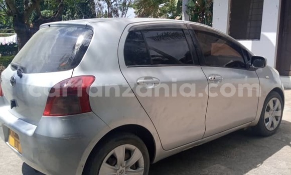 Nunua Ilio tumika Toyota Vitz Fedha Gari ndani ya Dar es Salaam nchini Dar es Salaam Nunua Ilio tumika Toyota Vitz Fedha Gari ndani ya Dar es Salaam nchini Dar es Salaam