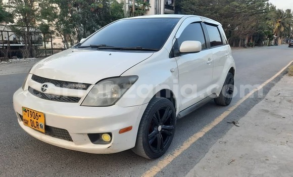 Nunua Ilio tumika Toyota IST Nyeupe Gari ndani ya Dar es Salaam nchini Dar es Salaam Nunua Ilio tumika Toyota IST Nyeupe Gari ndani ya Dar es Salaam nchini Dar es Salaam