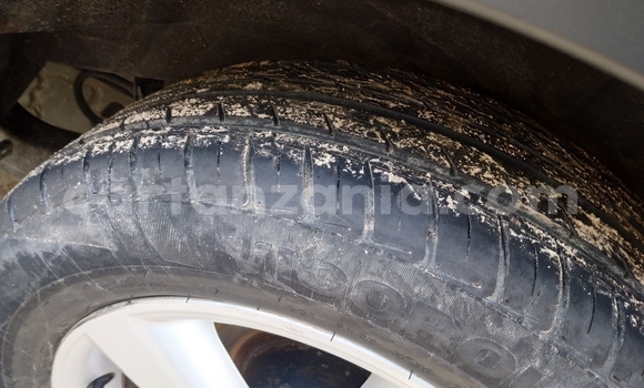 Nunua Mpya Nissan Dualis Nyeusi Gari ndani ya Dar es Salaam nchini Dar es Salaam Nunua Mpya Nissan Dualis Nyeusi Gari ndani ya Dar es Salaam nchini Dar es Salaam