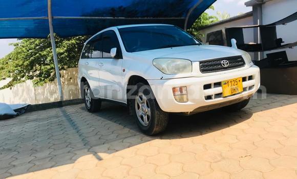 Buy Used Toyota RAV4 White Car in Dar es Salaam in Dar es Salaam Buy Used Toyota RAV4 White Car in Dar es Salaam in Dar es Salaam