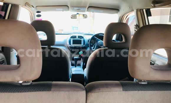 Buy Used Toyota RAV4 White Car in Dar es Salaam in Dar es Salaam Buy Used Toyota RAV4 White Car in Dar es Salaam in Dar es Salaam