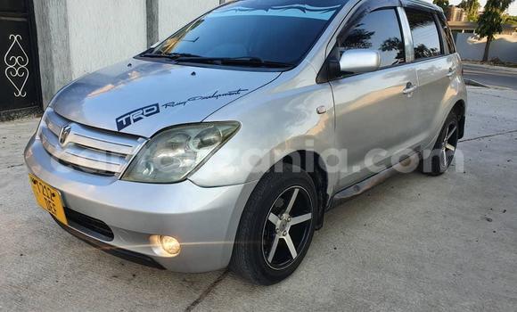 Nunua Ilio tumika Toyota IST Fedha Gari ndani ya Dar es Salaam nchini Dar es Salaam Nunua Ilio tumika Toyota IST Fedha Gari ndani ya Dar es Salaam nchini Dar es Salaam