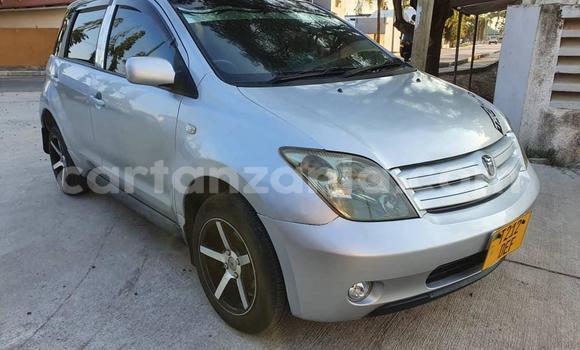 Nunua Ilio tumika Toyota IST Fedha Gari ndani ya Dar es Salaam nchini Dar es Salaam Nunua Ilio tumika Toyota IST Fedha Gari ndani ya Dar es Salaam nchini Dar es Salaam