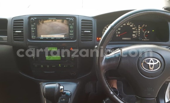 Buy Used Toyota Spacio Silver Car in Dar es Salaam in Dar es Salaam Buy Used Toyota Spacio Silver Car in Dar es Salaam in Dar es Salaam