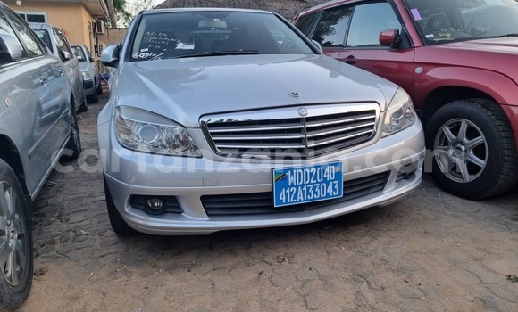Nunua Ilio tumika Mercedes-Benz C-Classe Fedha Gari ndani ya Dar es Salaam nchini Dar es Salaam Nunua Ilio tumika Mercedes-Benz C-Classe Fedha Gari ndani ya Dar es Salaam nchini Dar es Salaam