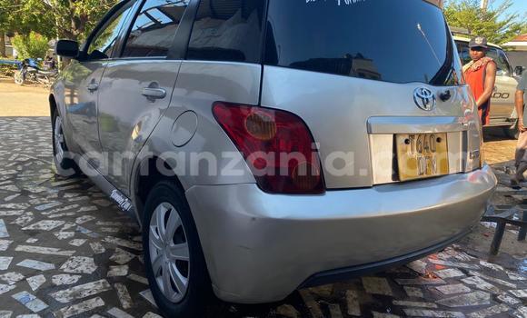 Nunua Ilio tumika Toyota IST Fedha Gari ndani ya Dar es Salaam nchini Dar es Salaam Nunua Ilio tumika Toyota IST Fedha Gari ndani ya Dar es Salaam nchini Dar es Salaam