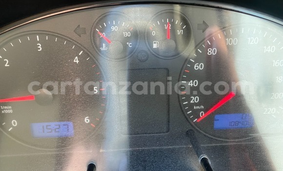 Buy Used Volkswagen Caravelle Brown Car in Dar es Salaam in Dar es Salaam Buy Used Volkswagen Caravelle Brown Car in Dar es Salaam in Dar es Salaam