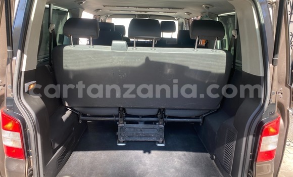 Buy Used Volkswagen Caravelle Brown Car in Dar es Salaam in Dar es Salaam Buy Used Volkswagen Caravelle Brown Car in Dar es Salaam in Dar es Salaam