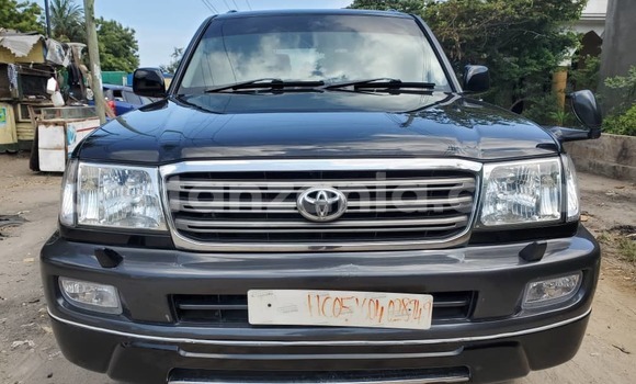 Nunua Ilio tumika Toyota Land Cruiser Nyeusi Gari ndani ya Dar es Salaam nchini Dar es Salaam Nunua Ilio tumika Toyota Land Cruiser Nyeusi Gari ndani ya Dar es Salaam nchini Dar es Salaam