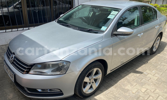 Buy Used Volkswagen Passat Silver Car in Dar es Salaam in Dar es Salaam Buy Used Volkswagen Passat Silver Car in Dar es Salaam in Dar es Salaam