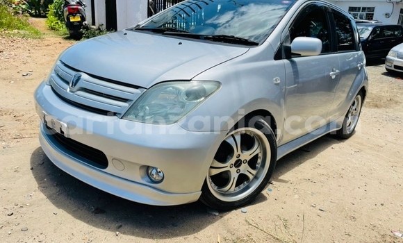 Nunua Ilio tumika Toyota IST Fedha Gari ndani ya Dar es Salaam nchini Dar es Salaam Nunua Ilio tumika Toyota IST Fedha Gari ndani ya Dar es Salaam nchini Dar es Salaam