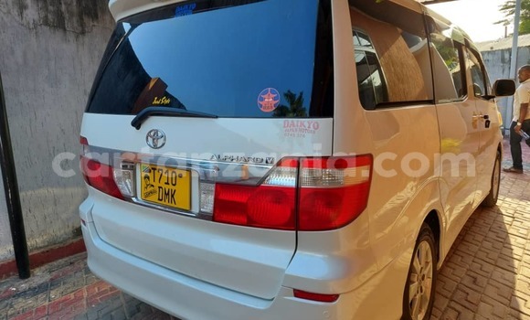 Nunua Ilio tumika Toyota Alphard Nyeupe Gari ndani ya Dar es Salaam nchini Dar es Salaam Nunua Ilio tumika Toyota Alphard Nyeupe Gari ndani ya Dar es Salaam nchini Dar es Salaam