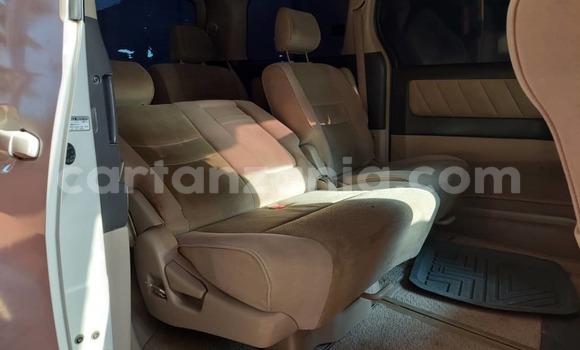 Nunua Ilio tumika Toyota Alphard Nyeupe Gari ndani ya Dar es Salaam nchini Dar es Salaam Nunua Ilio tumika Toyota Alphard Nyeupe Gari ndani ya Dar es Salaam nchini Dar es Salaam