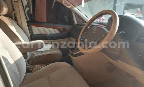 Nunua Ilio tumika Toyota Alphard Nyeupe Gari ndani ya Dar es Salaam nchini Dar es Salaam Nunua Ilio tumika Toyota Alphard Nyeupe Gari ndani ya Dar es Salaam nchini Dar es Salaam