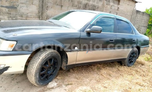 Buy Used Toyota Cresta Black Car in Dar es Salaam in Dar es Salaam Buy Used Toyota Cresta Black Car in Dar es Salaam in Dar es Salaam