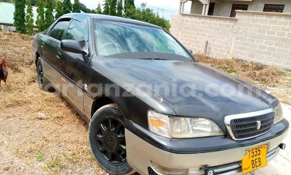 Buy Used Toyota Cresta Black Car in Dar es Salaam in Dar es Salaam Buy Used Toyota Cresta Black Car in Dar es Salaam in Dar es Salaam