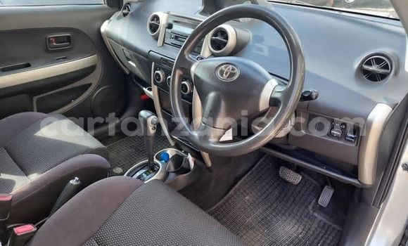 Buy Used Toyota IST Silver Car in Dar es Salaam in Dar es Salaam Buy Used Toyota IST Silver Car in Dar es Salaam in Dar es Salaam