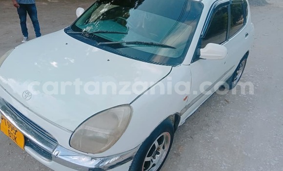 Buy Used Toyota Duet White Car in Dar es Salaam in Dar es Salaam Buy Used Toyota Duet White Car in Dar es Salaam in Dar es Salaam