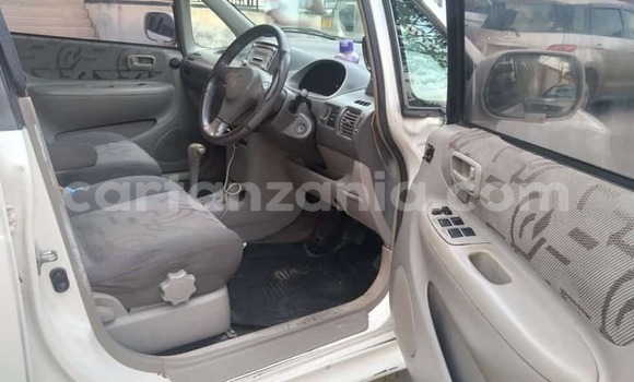 Buy Used Toyota Spacio White Car in Dar es Salaam in Dar es Salaam Buy Used Toyota Spacio White Car in Dar es Salaam in Dar es Salaam