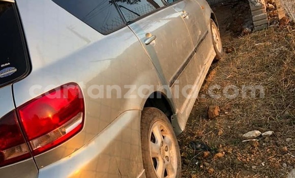 Buy Used Toyota Ipsum Silver Car in Dar es Salaam in Dar es Salaam Buy Used Toyota Ipsum Silver Car in Dar es Salaam in Dar es Salaam