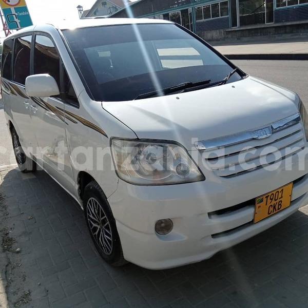 Big with watermark toyota noah dar es salaam dar es salaam 13087