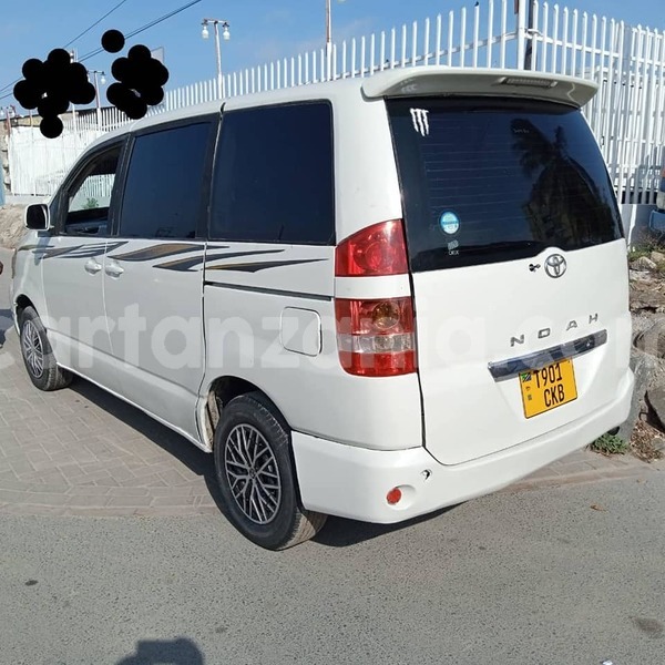 Big with watermark toyota noah dar es salaam dar es salaam 13087