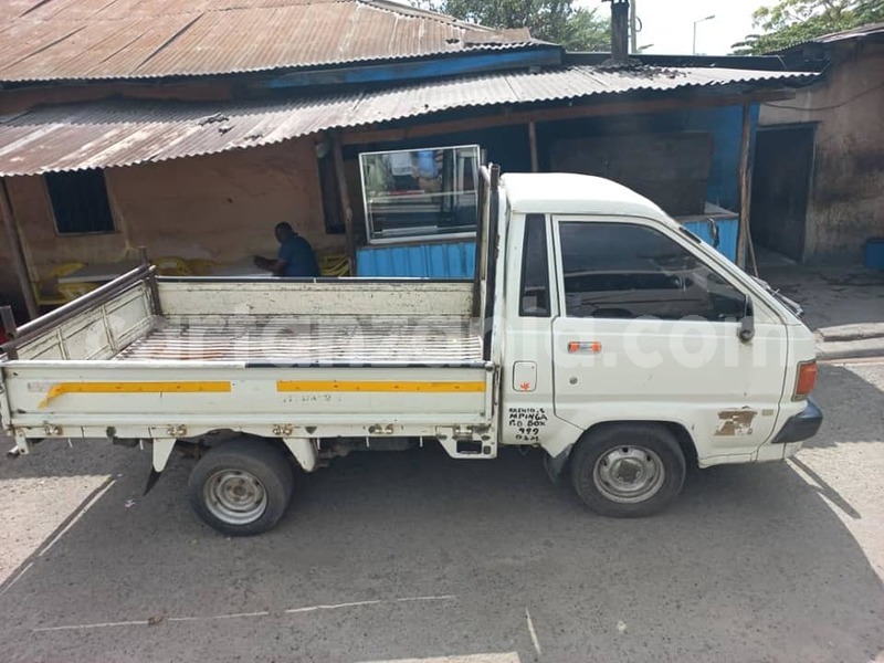 Big with watermark toyota noah dar es salaam dar es salaam 13087