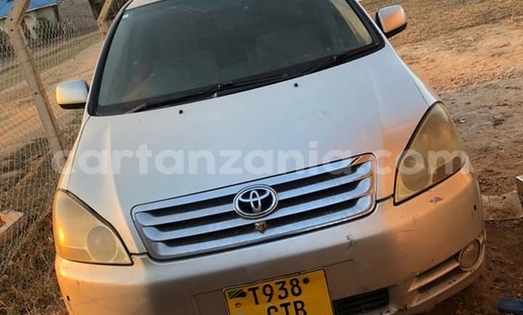 Buy Used Toyota Ipsum Silver Car in Dar es Salaam in Dar es Salaam Buy Used Toyota Ipsum Silver Car in Dar es Salaam in Dar es Salaam