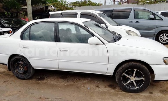 Buy Used Toyota Corolla White Car in Dar es Salaam in Dar es Salaam Buy Used Toyota Corolla White Car in Dar es Salaam in Dar es Salaam