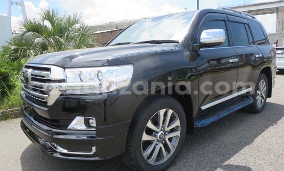 Nunua Ilio tumika Toyota Land Cruiser Nyingine Gari ndani ya Arusha nchini Arusha Nunua Ilio tumika Toyota Land Cruiser Nyingine Gari ndani ya Arusha nchini Arusha