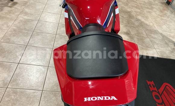 Nunua Ilio tumika Honda CBR Nyingine Bike ndani ya Dar es Salaam nchini Dar es Salaam Nunua Ilio tumika Honda CBR Nyingine Bike ndani ya Dar es Salaam nchini Dar es Salaam