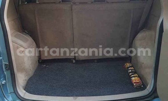 Nunua Ilio tumika Toyota Raum Bluu Gari ndani ya Moshi nchini Kilimanjaro Nunua Ilio tumika Toyota Raum Bluu Gari ndani ya Moshi nchini Kilimanjaro