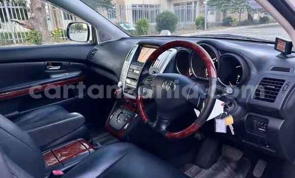 Nunua Ilio tumika Toyota Harrier Nyeupe Gari ndani ya Dar es Salaam nchini Dar es Salaam Nunua Ilio tumika Toyota Harrier Nyeupe Gari ndani ya Dar es Salaam nchini Dar es Salaam