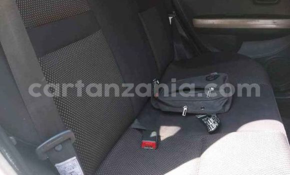 Nunua Ilio tumika Toyota IST Nyeupe Gari ndani ya Moshi nchini Kilimanjaro Nunua Ilio tumika Toyota IST Nyeupe Gari ndani ya Moshi nchini Kilimanjaro