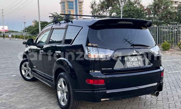 Nunua Ilio tumika Mitsubishi Outlander Nyeusi Gari ndani ya Dar es Salaam nchini Dar es Salaam Nunua Ilio tumika Mitsubishi Outlander Nyeusi Gari ndani ya Dar es Salaam nchini Dar es Salaam