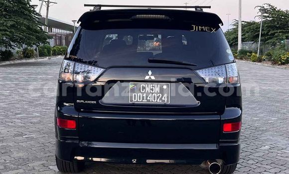 Nunua Ilio tumika Mitsubishi Outlander Nyeusi Gari ndani ya Dar es Salaam nchini Dar es Salaam Nunua Ilio tumika Mitsubishi Outlander Nyeusi Gari ndani ya Dar es Salaam nchini Dar es Salaam