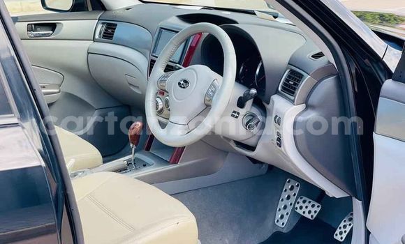 Nunua Ilio tumika Subaru Forester Nyeusi Gari ndani ya Dar es Salaam nchini Dar es Salaam Nunua Ilio tumika Subaru Forester Nyeusi Gari ndani ya Dar es Salaam nchini Dar es Salaam