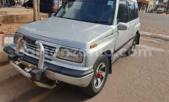 Nunua Ilio tumika Suzuki Escudo Fedha Gari ndani ya Moshi nchini Kilimanjaro Nunua Ilio tumika Suzuki Escudo Fedha Gari ndani ya Moshi nchini Kilimanjaro